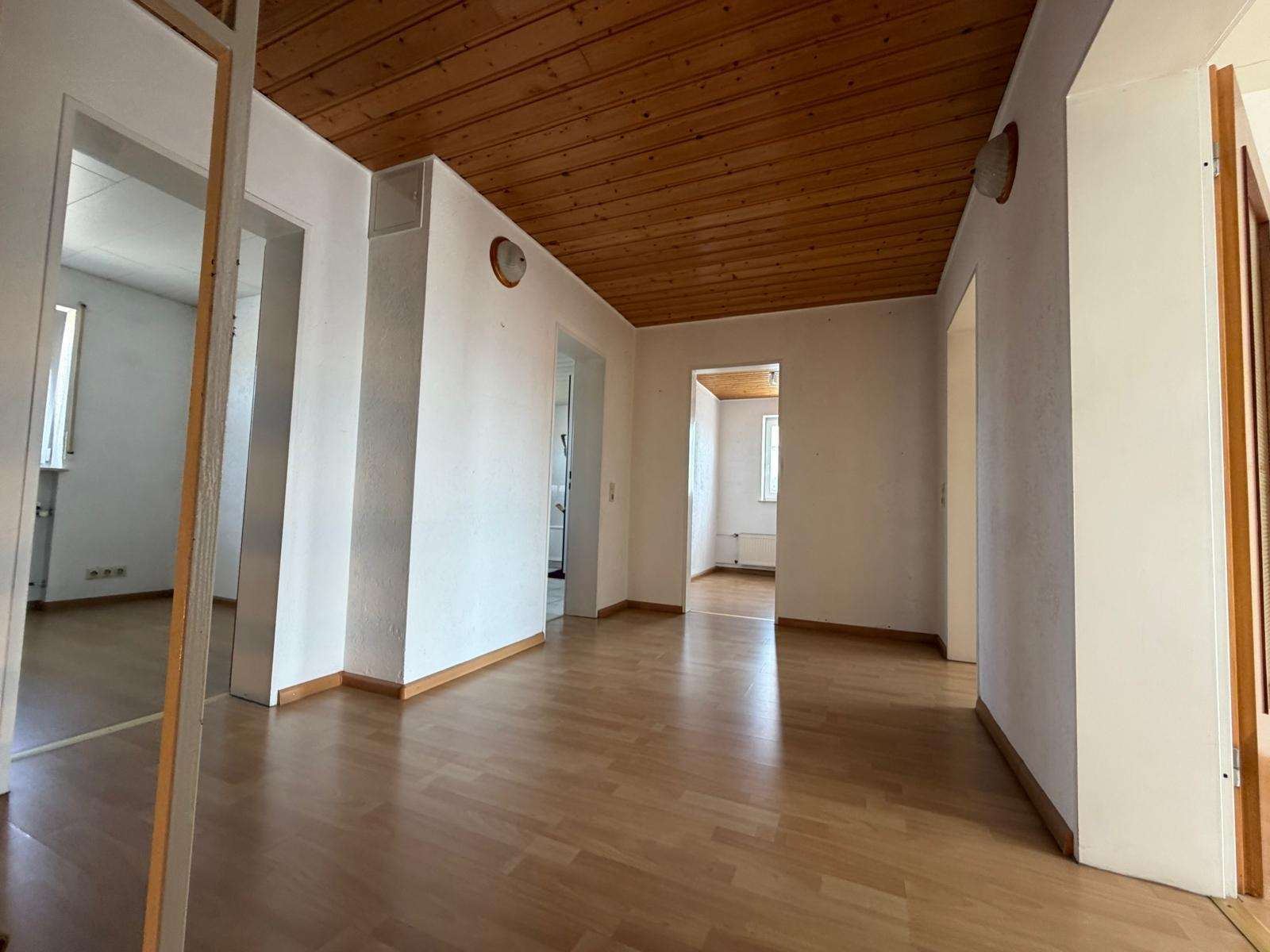 Foto 25: TOP-LAGE & SOFORT FREI! Großzügiges Wohnglück mit traumhafte
