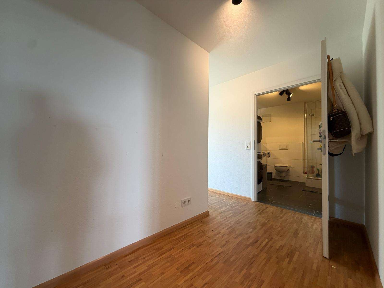 Foto 6: Schlüssel rein & glücklich sein! Hochwertige Gartenwohnung z