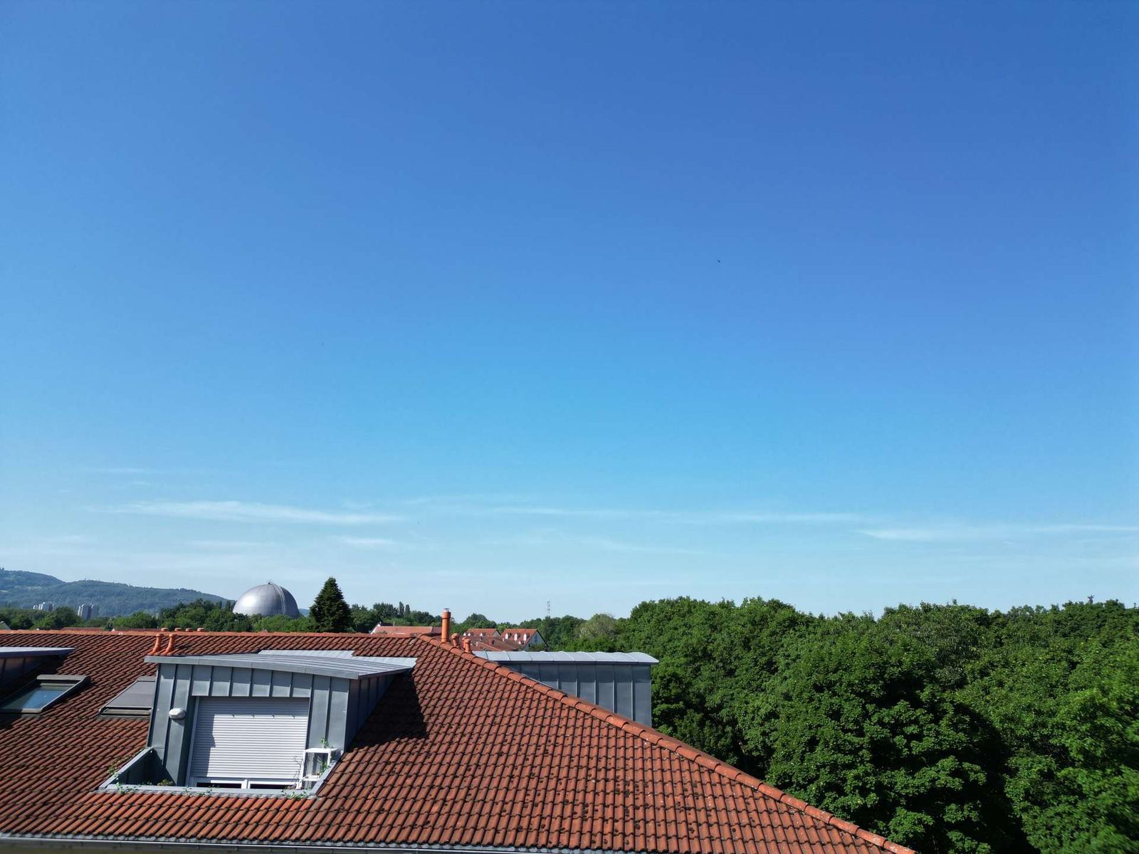 Foto 10: Lichtdurchflutete Maisonettewohnung mit Balkon und idealer R