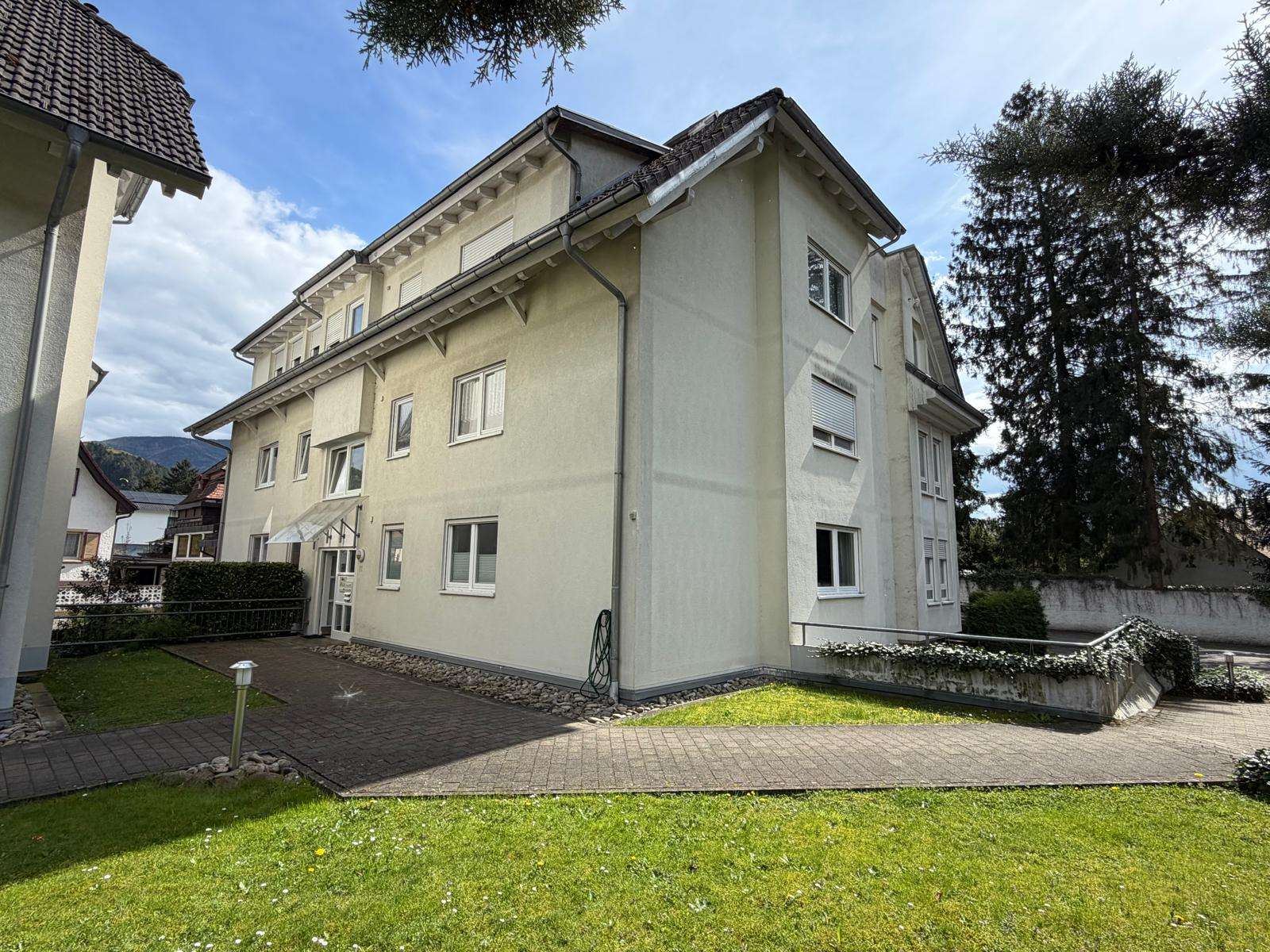 Foto 5: Sonnige 3,5-Zimmer-Wohnung in Gutach, naturnah und dennoch z