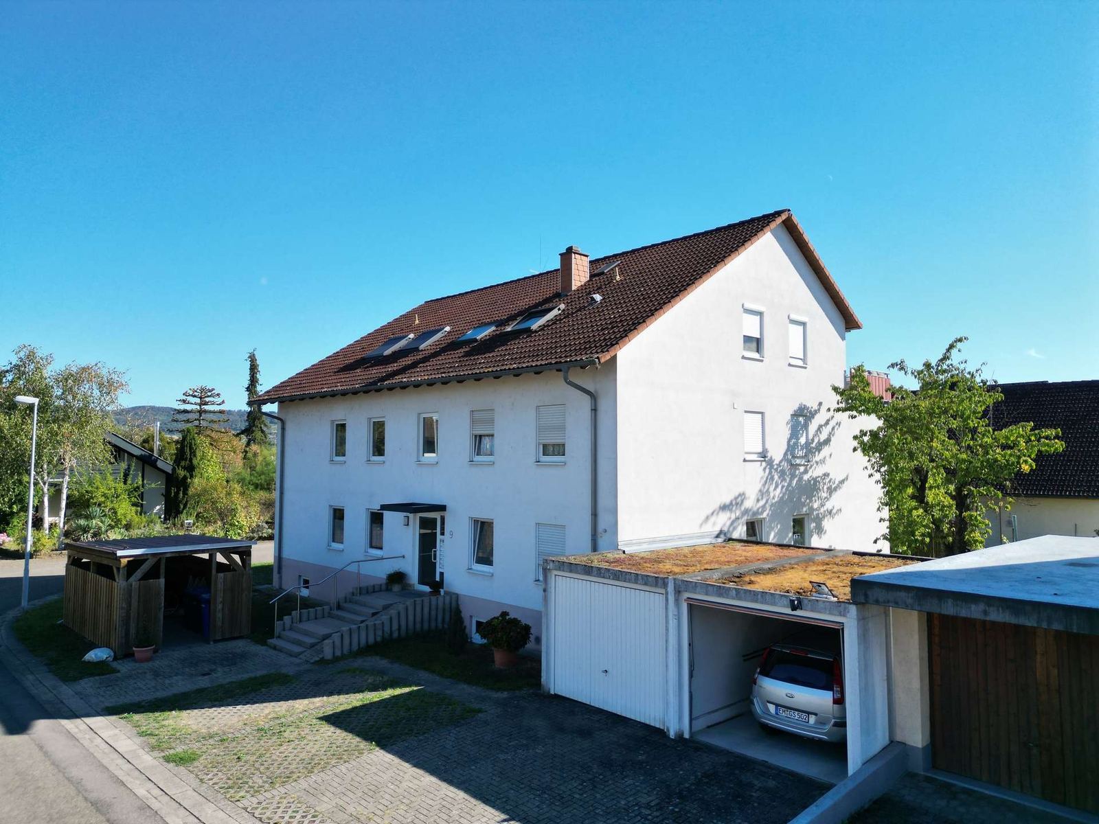 Foto 2: Sonne satt & sofort einziehen, 4 Zimmer mit großem Balkon!