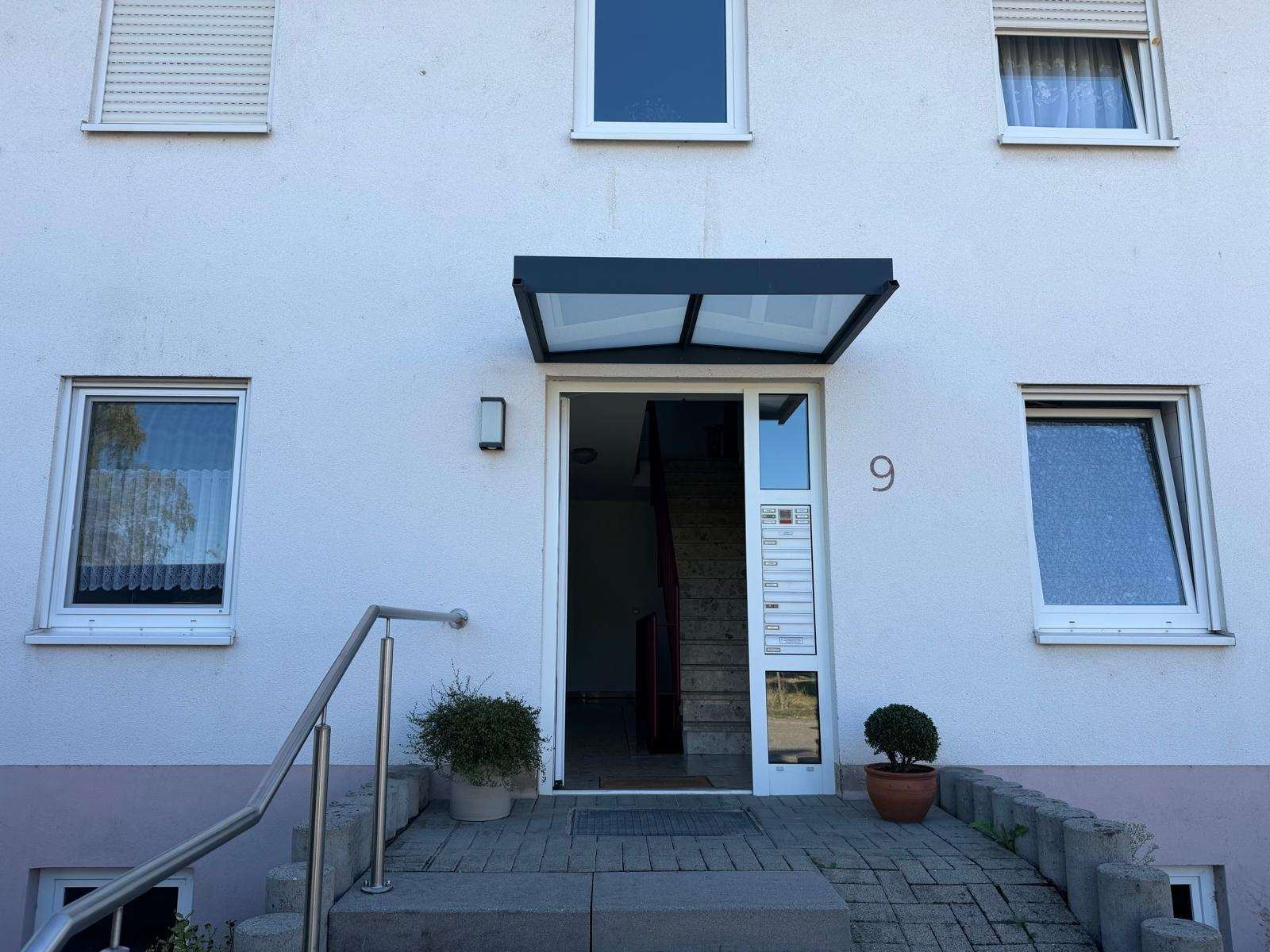 Foto 7: Sonne satt & sofort einziehen, 4 Zimmer mit großem Balkon!