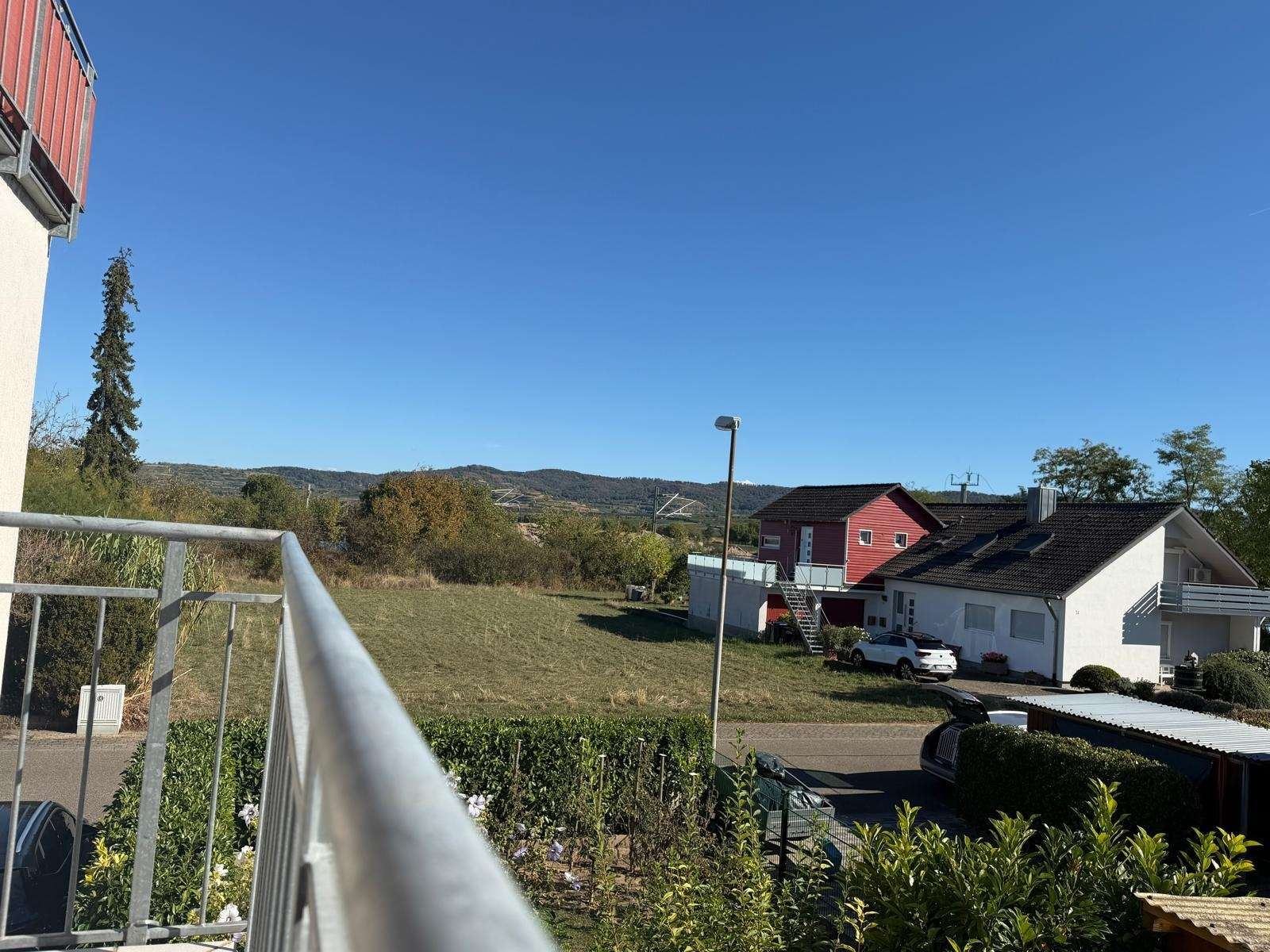 Foto 15: Sonne satt & sofort einziehen, 4 Zimmer mit großem Balkon!