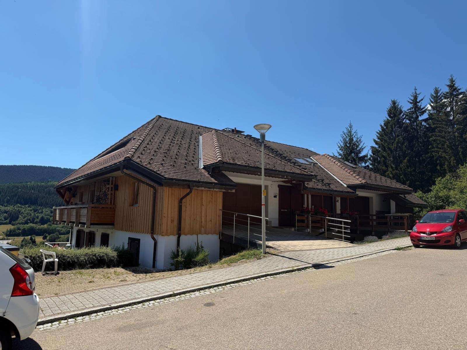 Foto 3: Wohnen mit Weitblick, 4-Zimmer-Wohnung mit beeindruckendem P