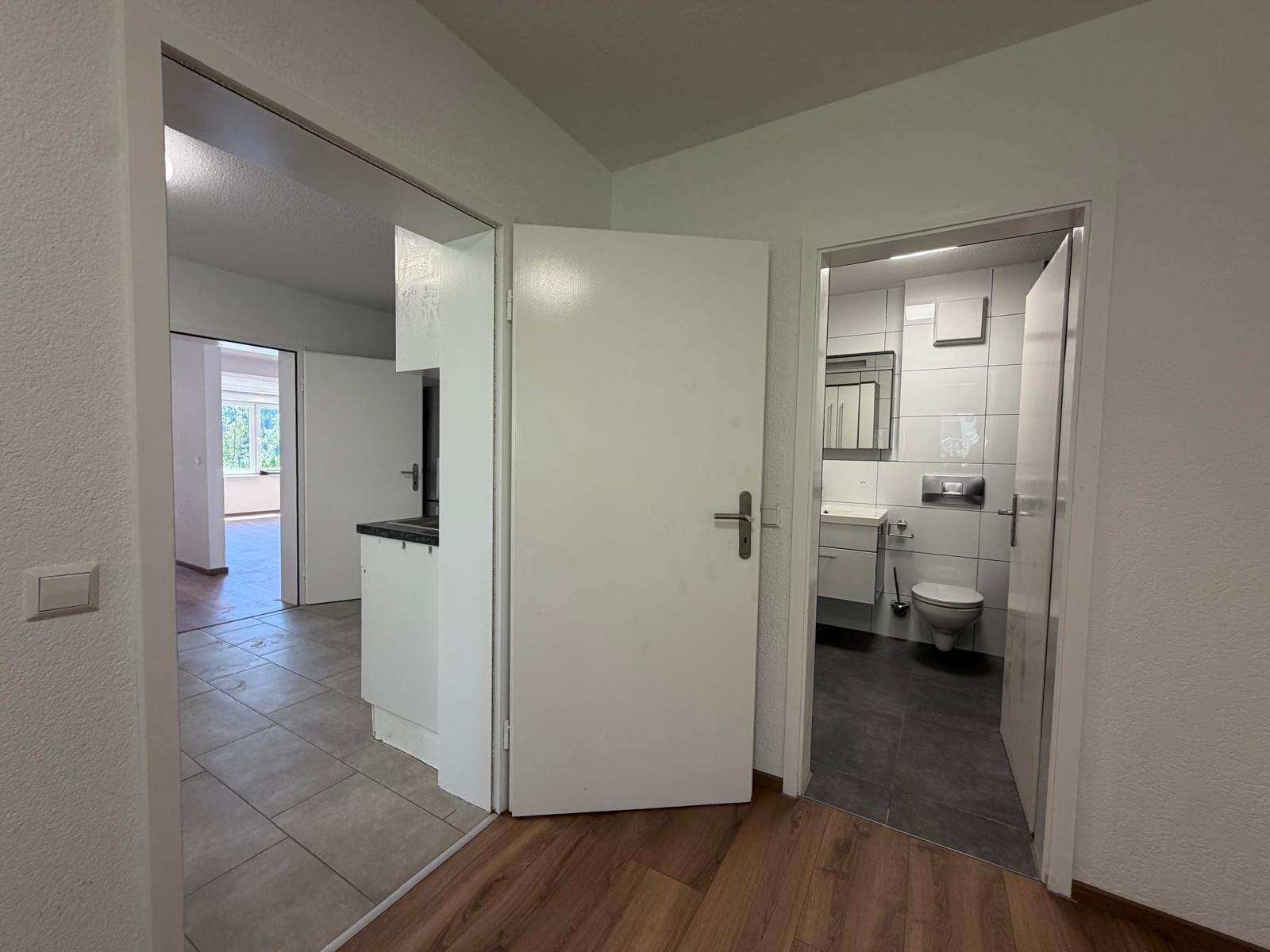 Foto 18: Wohnen mit Weitblick, 4-Zimmer-Wohnung mit beeindruckendem P